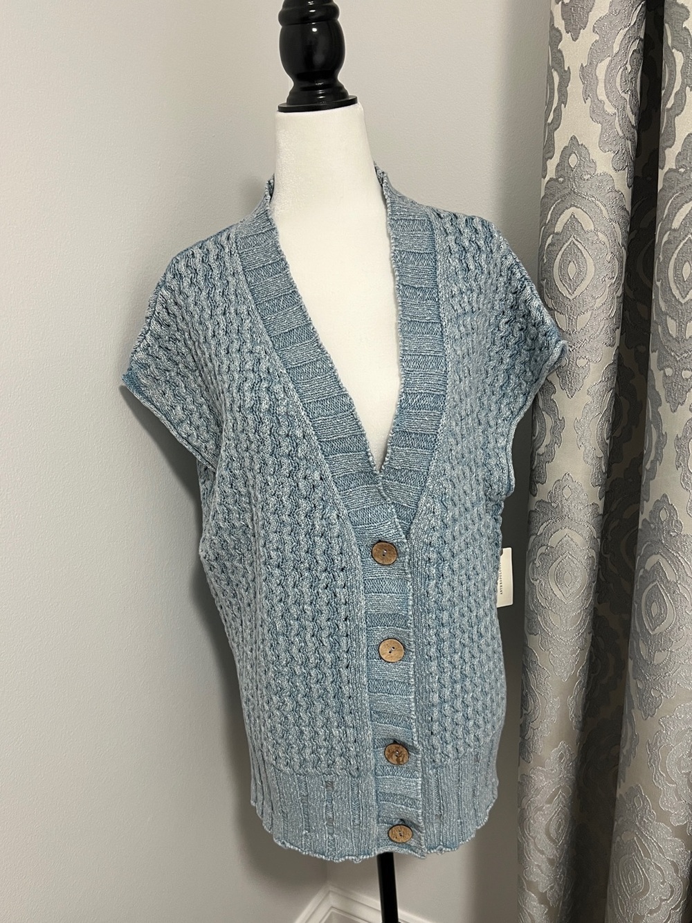 PILCRO from Anthropologie Light Blue Knit Button-Front Women’s Sweater Vest